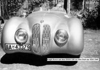 Ralph Roese mit seinem BMW 328 MM Roadster vor dem Start 1940